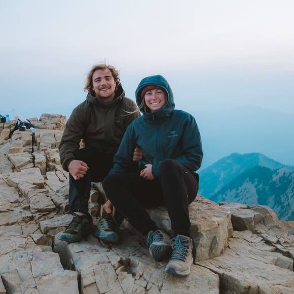 Meet your Posher, Tori - Picture 1 of 1